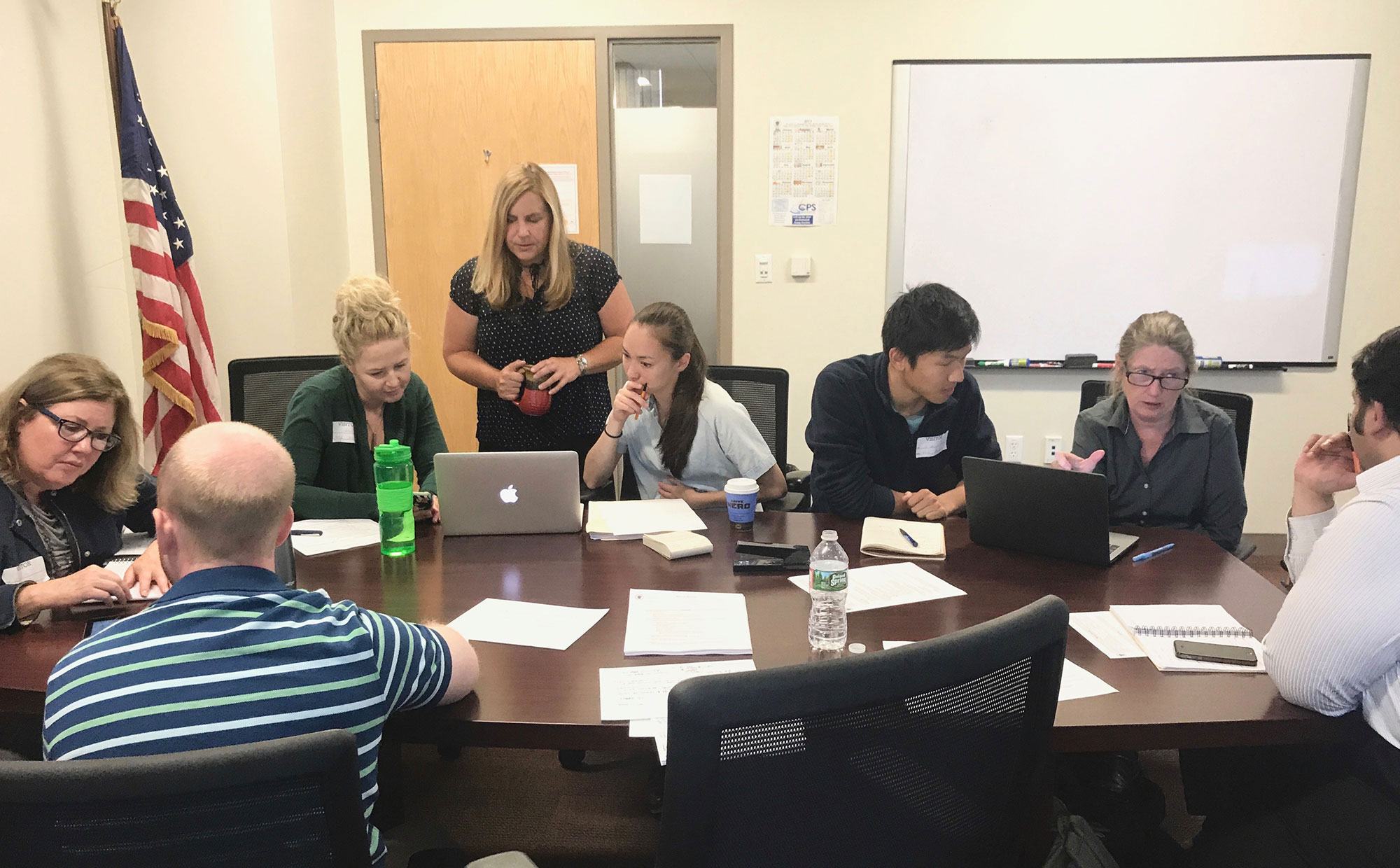 Feedback session with SNAP experts on the latest prototype.